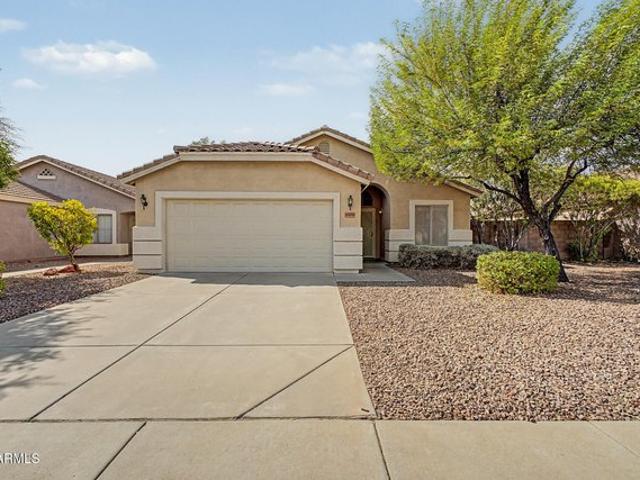 House for sale in Surprise, Arizona