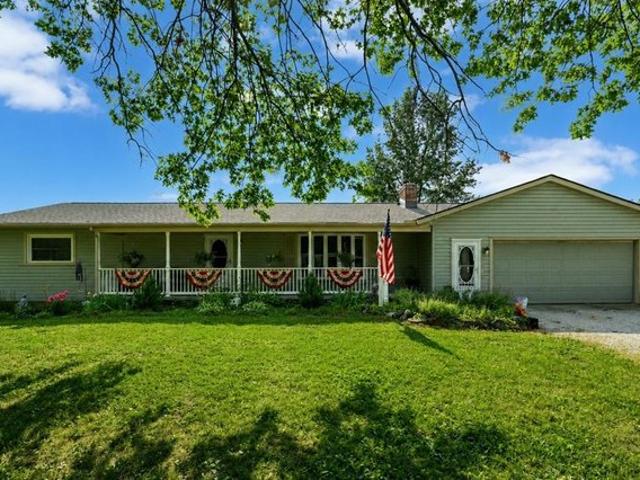 House for sale in Lagrange, Ohio