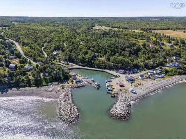 House for sale in Harbourville, Nova Scotia