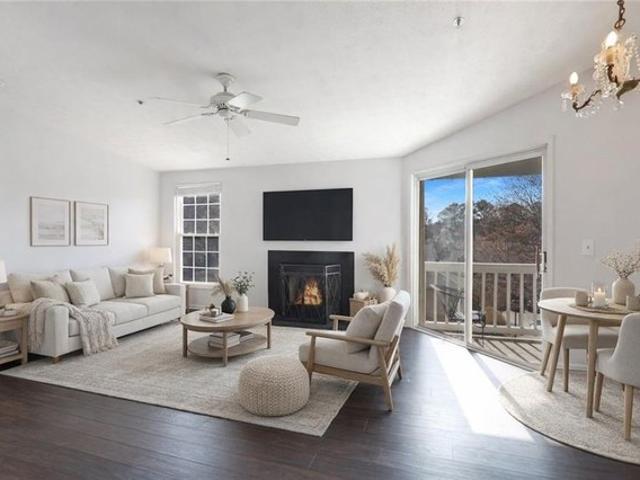 Condo for sale in Brookhaven, Georgia