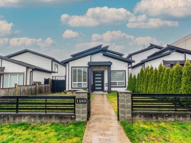 Duplex for sale in Burnaby