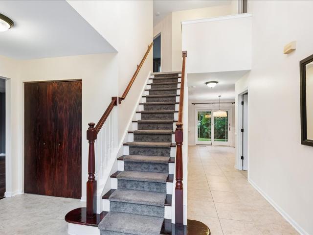 House for sale in North Aurora, Illinois