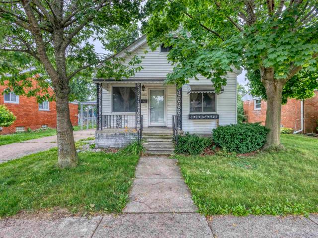 House for sale in Eastpointe, Michigan