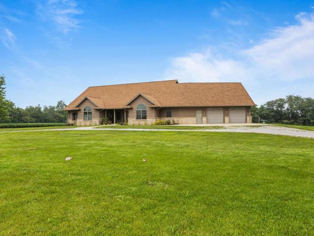 House for sale in Douglas, Illinois