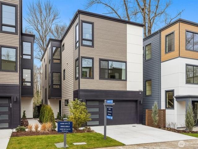 Condo for sale in Bellevue, King County