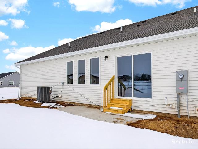 Condo for sale in Altoona, Iowa