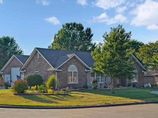 House for sale in Bolivar, Missouri