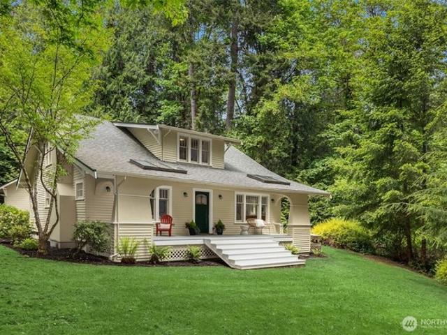House for sale in Bainbridge Island, Washington
