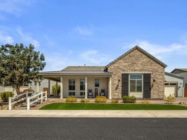 House for sale in Gilbert, Arizona