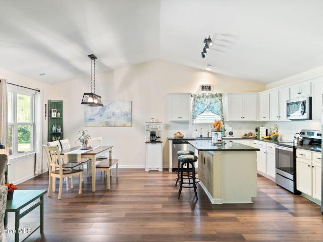 House for sale in Bolivia, Brunswick County