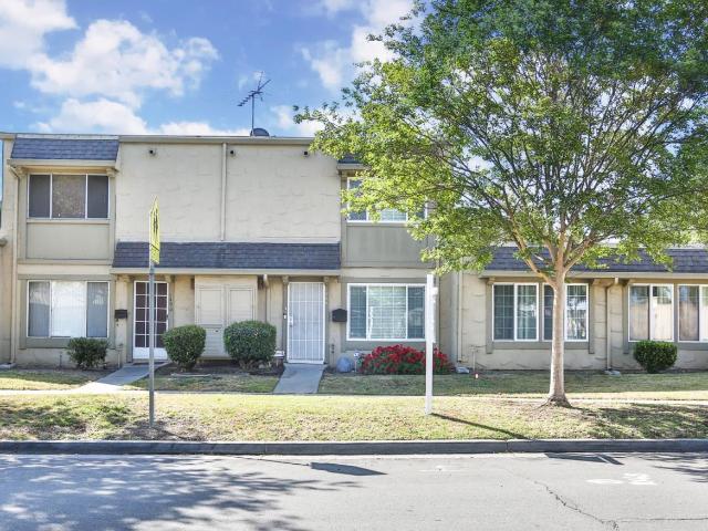 Townhouse for sale in San Jose
