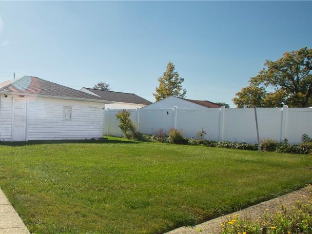 House for sale in Brook Park, Cuyahoga County