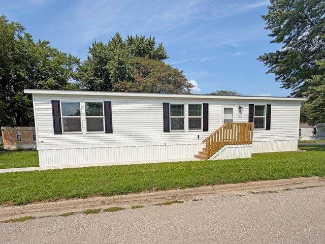 House for sale in West Burlington, Iowa