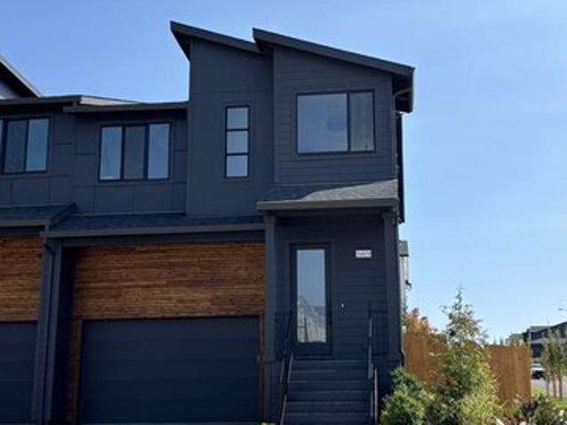 Townhouse for sale in Oregonia