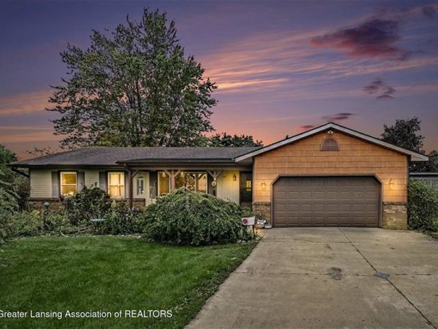 House for sale in St. Johns, Clinton County