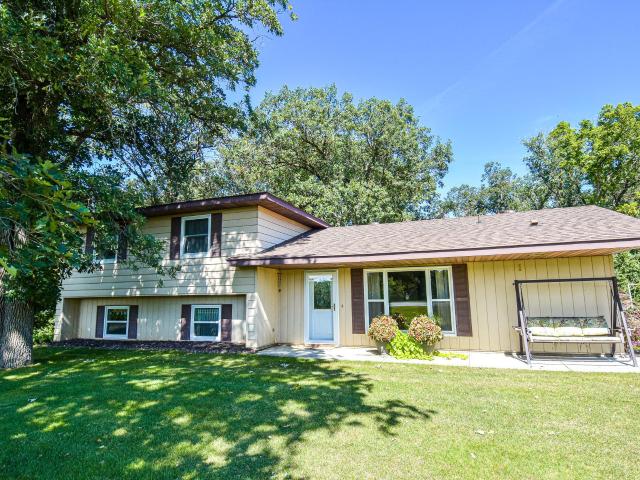House for sale in Thief River Falls, Minnesota