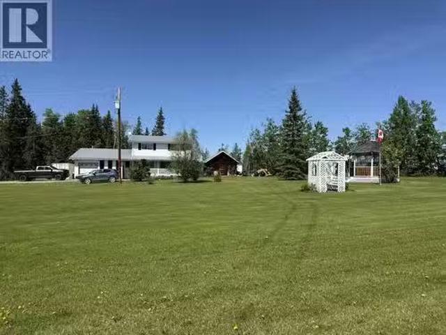 House for sale in Finlay, British Columbia