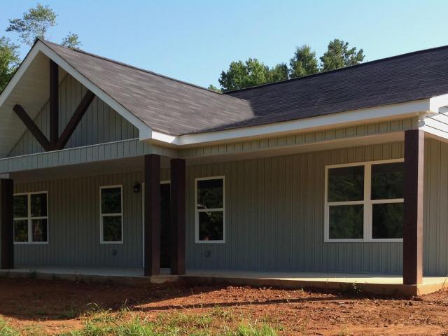 House for sale in Heflin, Alabama
