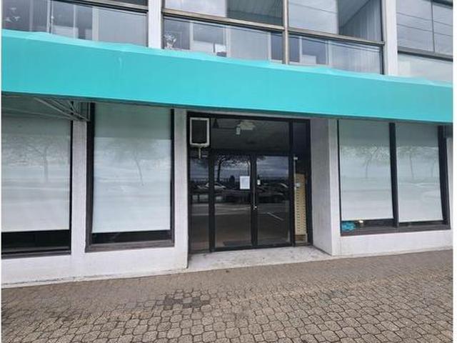 Commercial for rent in West Beach, White Rock