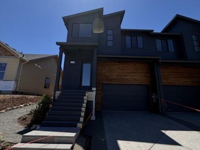 Townhouse for sale in Oregonia