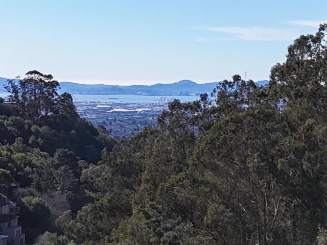 Land for sale in Oakland, California