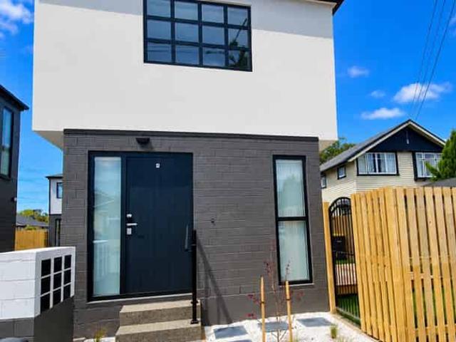 House for rent in Heathcote, Canterbury