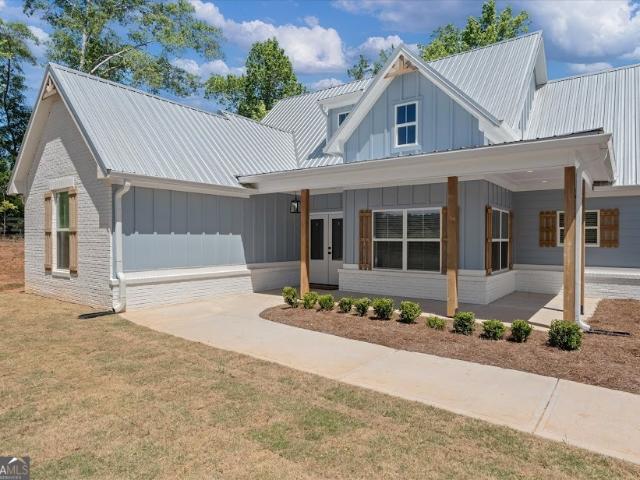 House for sale in Haralson, Georgia