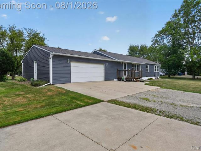 House for sale in Fenton, Michigan