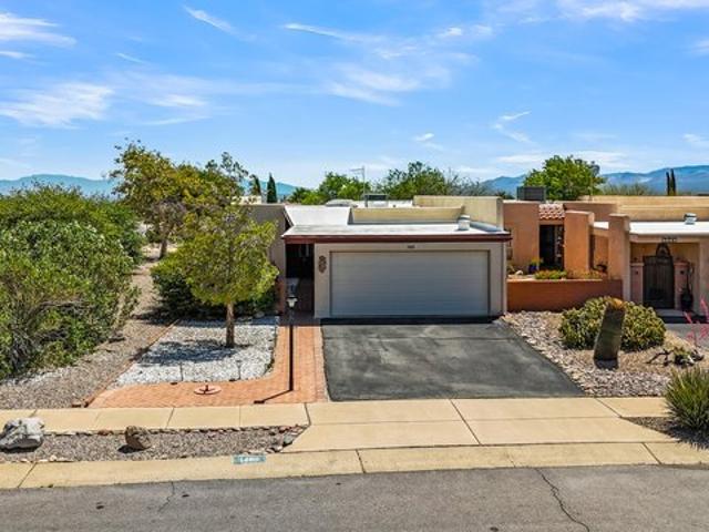 Townhouse for sale in Green Valley, Arizona