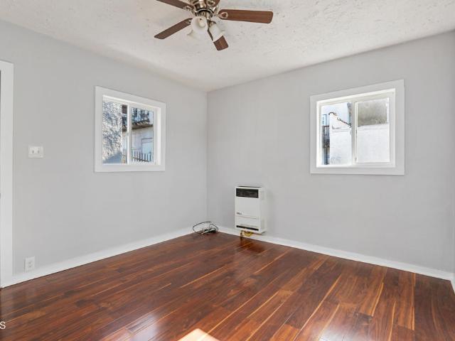 Property for rent in Canoga Park, California