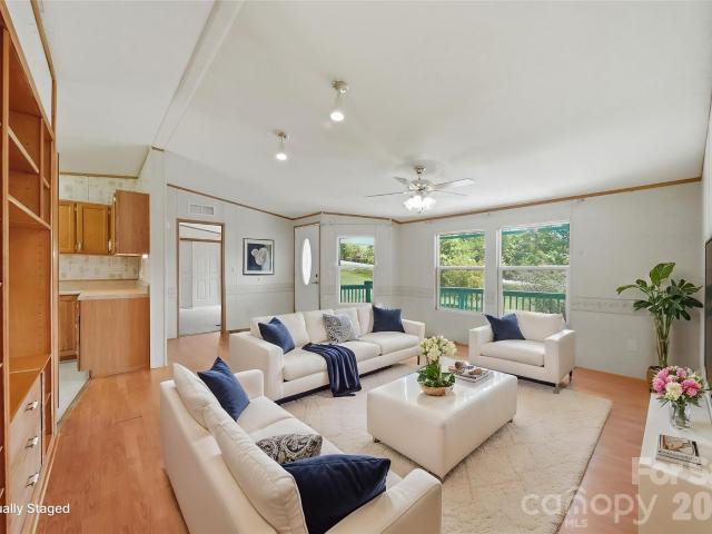 House for sale in Oak Hill, Morganton