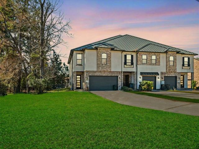 Townhouse for sale in Conroe