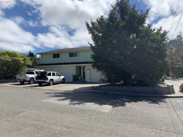 House for sale in Oregonia