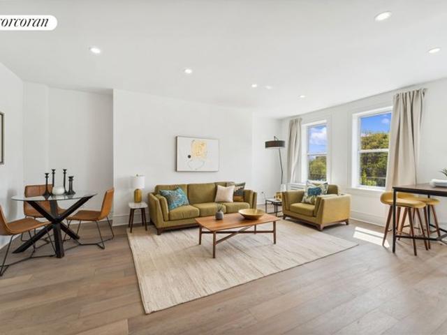 Condo for sale in Queens, Arverne