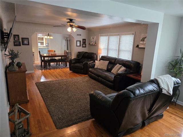 House for sale in Burlington