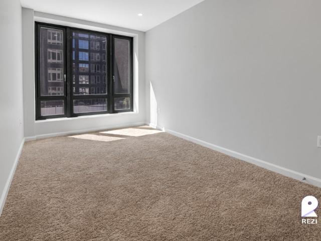 Condo for rent in Queens, Arverne