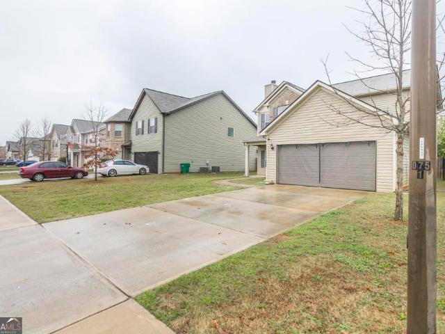 House for sale in Byron, Georgia