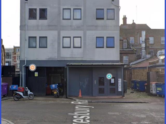 Apartment for rent in West Ealing, Greater London