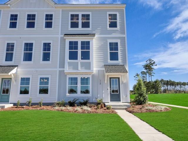 Townhouse for sale in Summerville, South Carolina