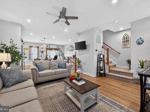 Townhouse for sale in Gilbertsville, Pennsylvania