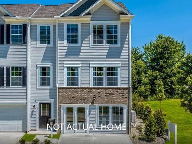 Condo for sale in Etna, Ohio