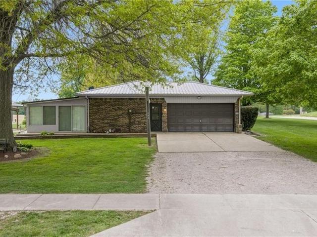 House for sale in Edgar, Illinois