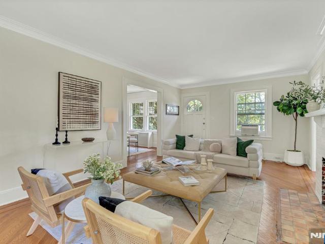 House for sale in Bloomfield, New Jersey