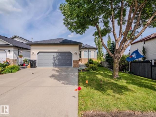 House for sale in Sherwood Park, Alberta