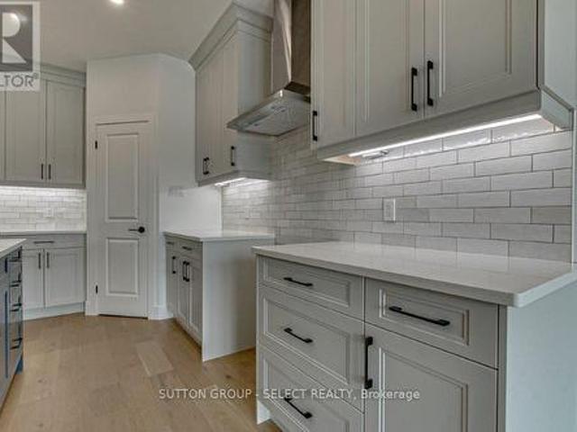 House for sale in Thames Centre, Ontario