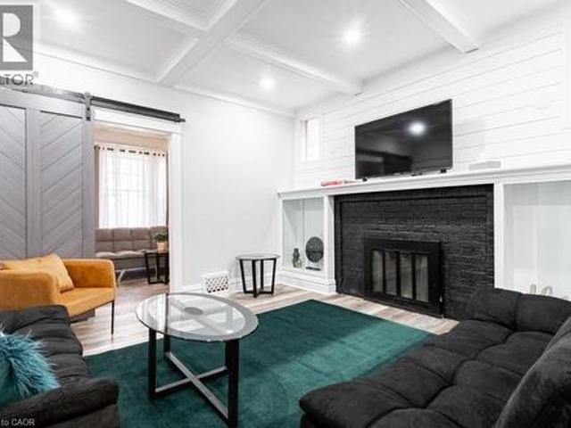 House for rent in Ancaster, Ontario