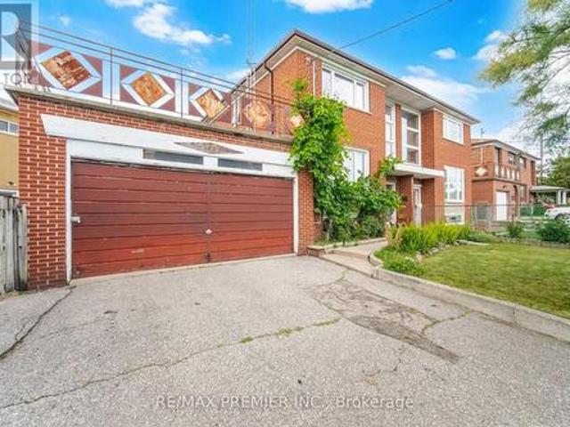 House for sale in Woburn, Ontario