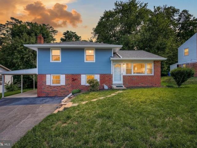 House for sale in Cumberland, Pennsylvania