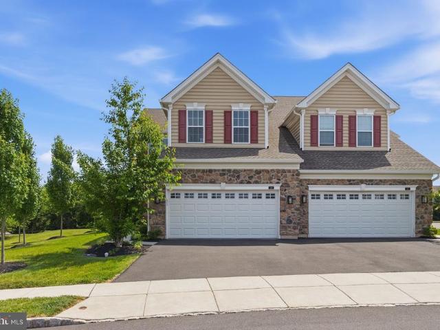 Townhouse for sale in Arcola, Pennsylvania