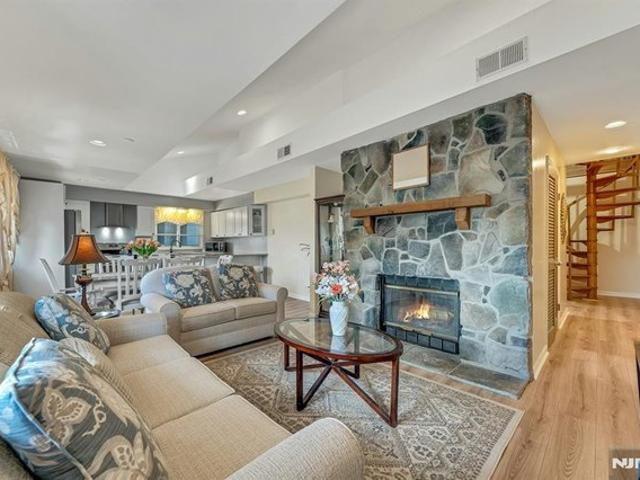 Townhouse for sale in Passaic, New Jersey